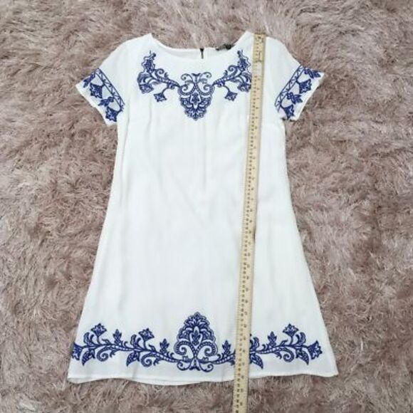 Lulus Womens A Line Dress White Blue Floral Scoop Short Sleeve Embroidered XS‎ - Picture 4 of 6